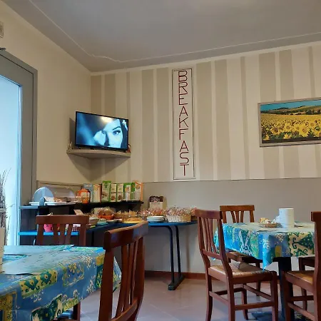 Hotel La Passeggiata 3*