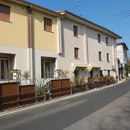 La Passeggiata فندق 3*