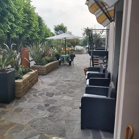La Passeggiata 3* ديسينسانو ديل غاردا